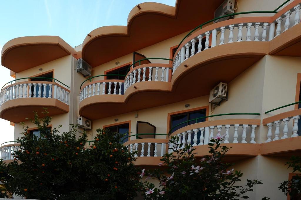 Villa George Faliraki Exteriör bild